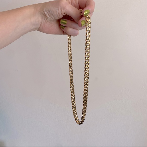 Rare Romance Gold Tone Curb Chain Necklace - Picture 1 of 3